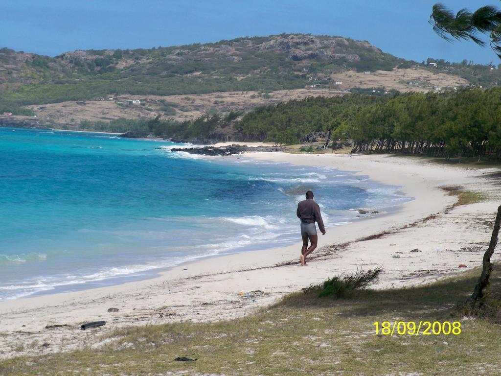 Hotel Le Pandanus Rodrigues Island Esterno foto